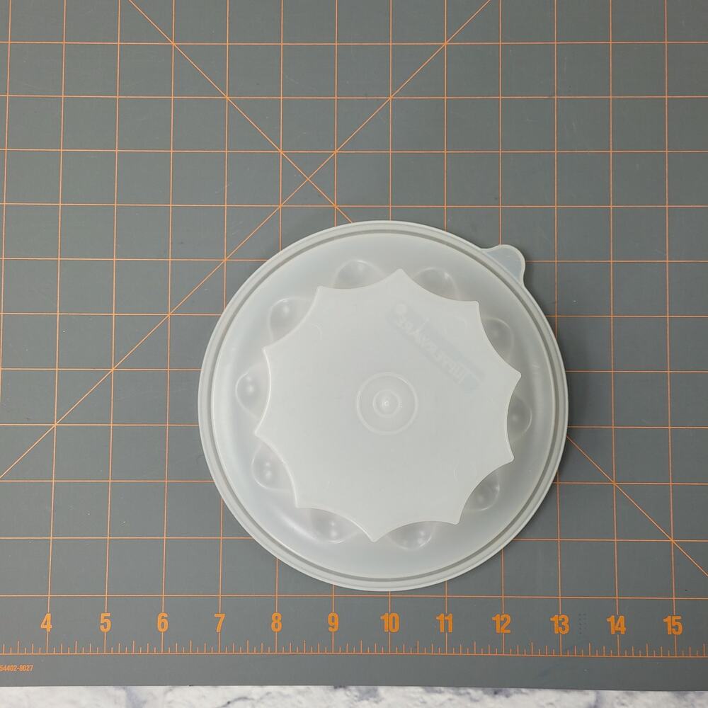 Vintage Tupperware Jel-Ring Salad Ice Mold 1202-1 NO LID OR BOOKLET - Picture 7 of 8